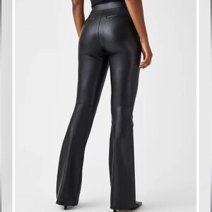 SPANX Leather-like Flare pant, black, size medium tall